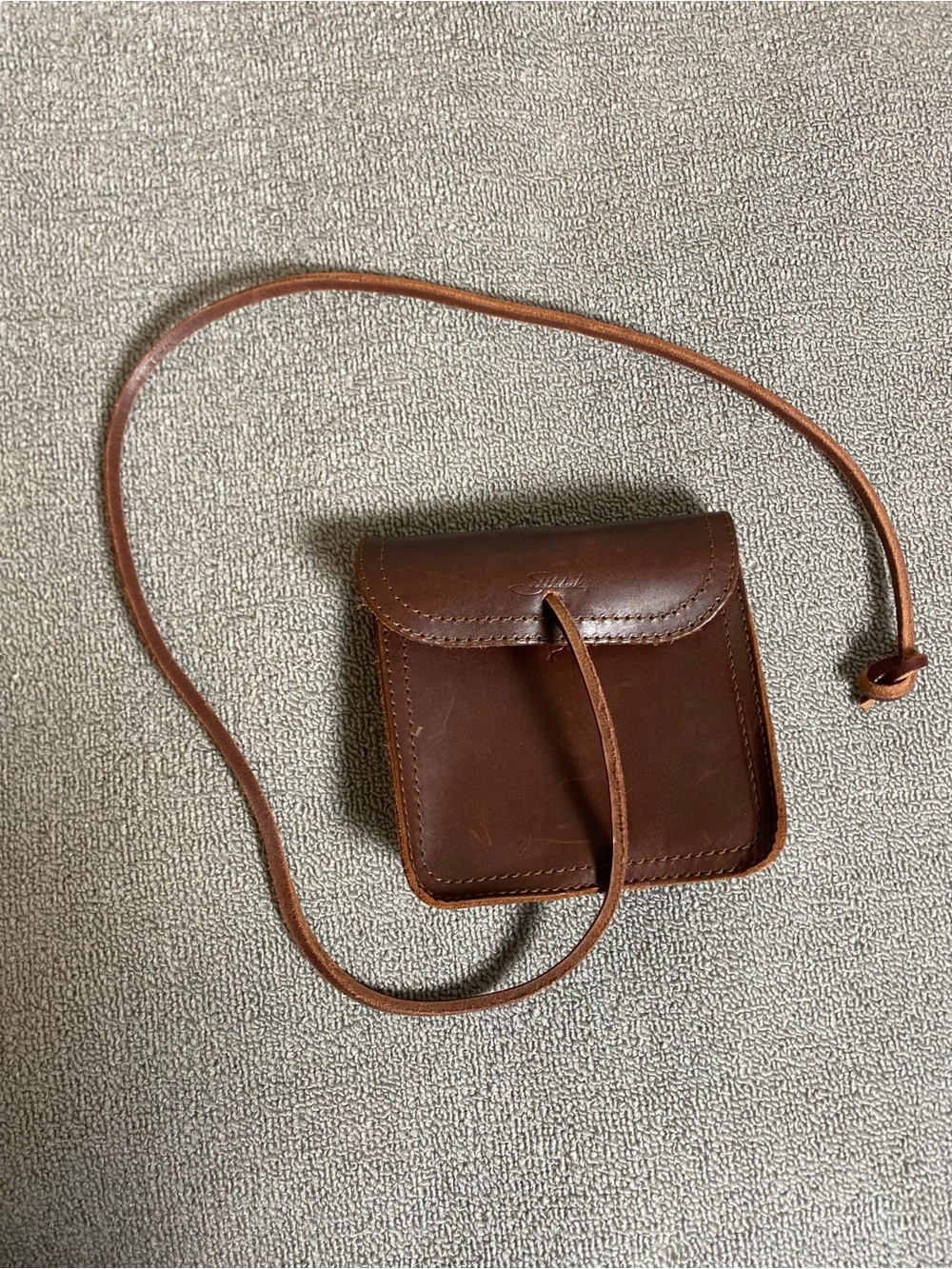 Saddleback Leather Co. 90’s Classic Cable Bag W Dog Blue Stamp